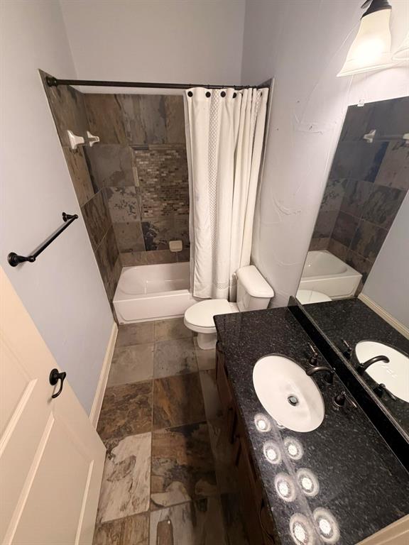 7929 Maddox Road Plano, TX 75024 - Photo 9 of 21 Gallery Image 9