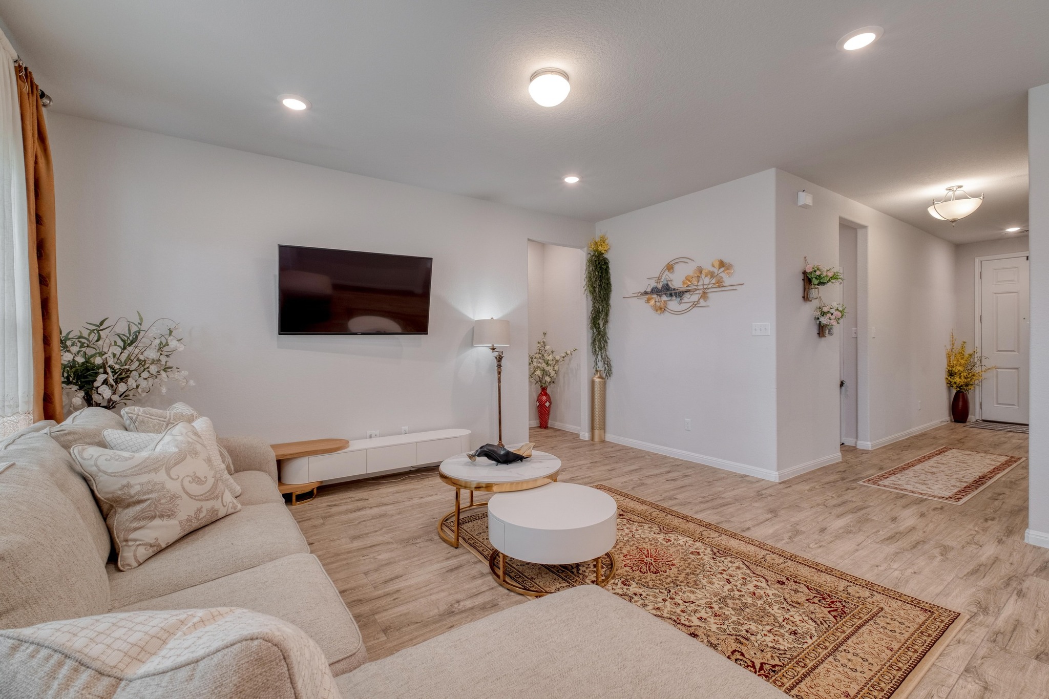 19425 Forman Drive Pflugerville, TX 78660 - Photo 5 of 25 Living area featuring recessed lighting and light wood-style floors