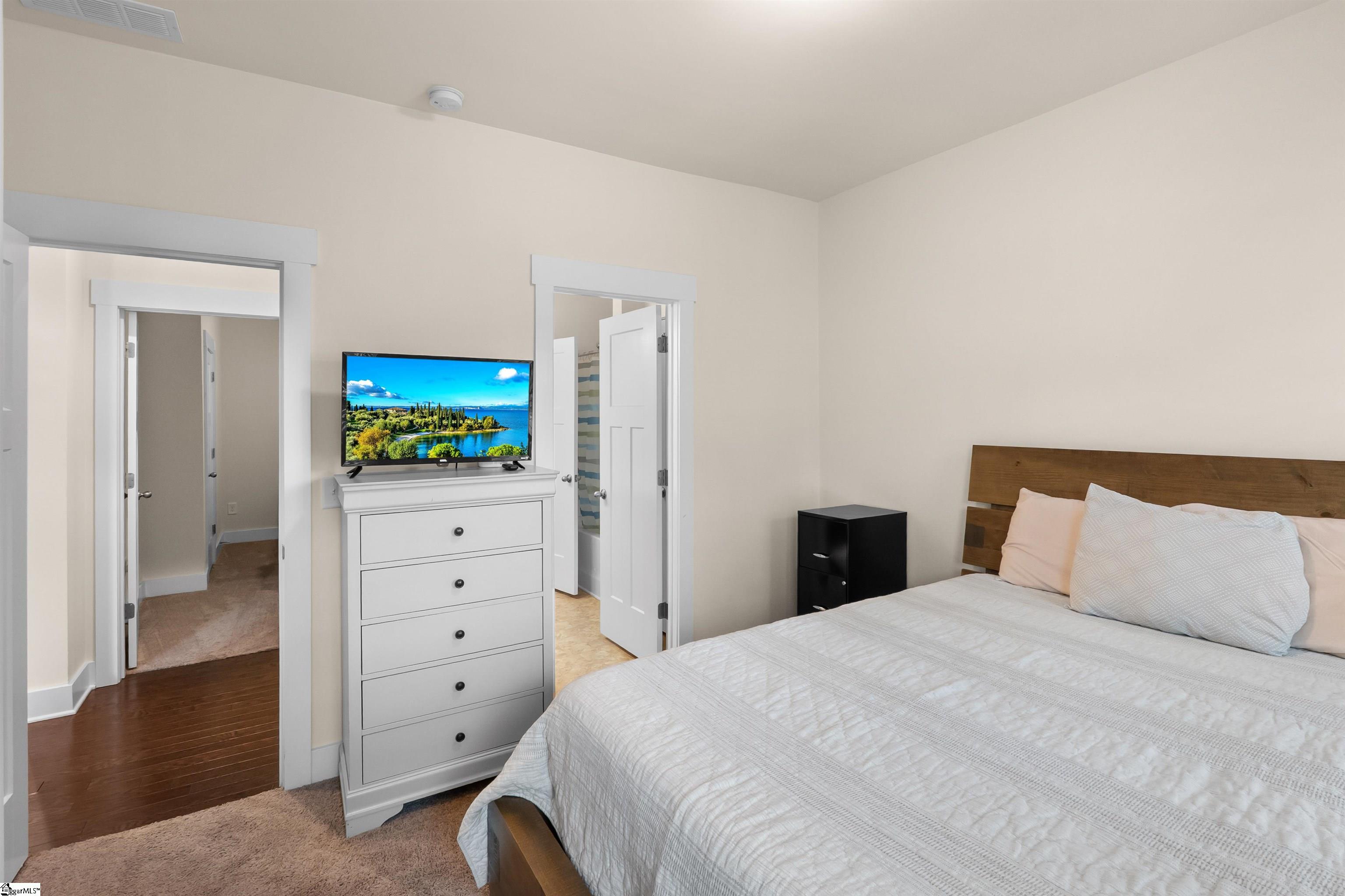 209 Bank Swallow Way Simpsonville, SC 29680 - Photo 5 of 25