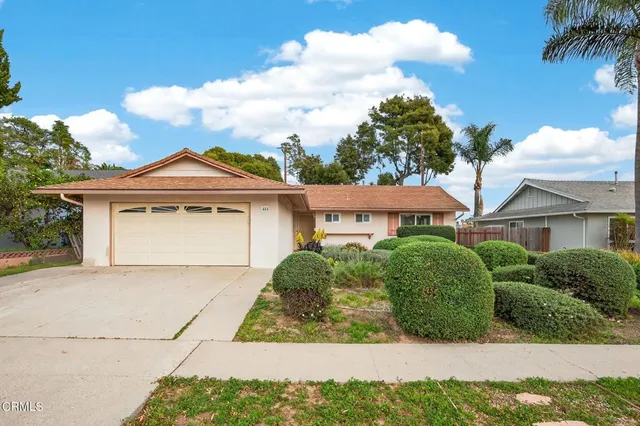$879,000 | 404 MacKay Avenue, Ventura, CA 93004