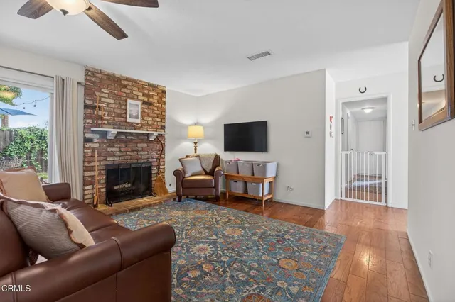 $879,000 | 404 MacKay Avenue, Ventura, CA 93004