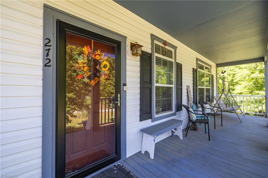 272 Victoria Circle Madison, NC 27025 - Photo 3 of 39