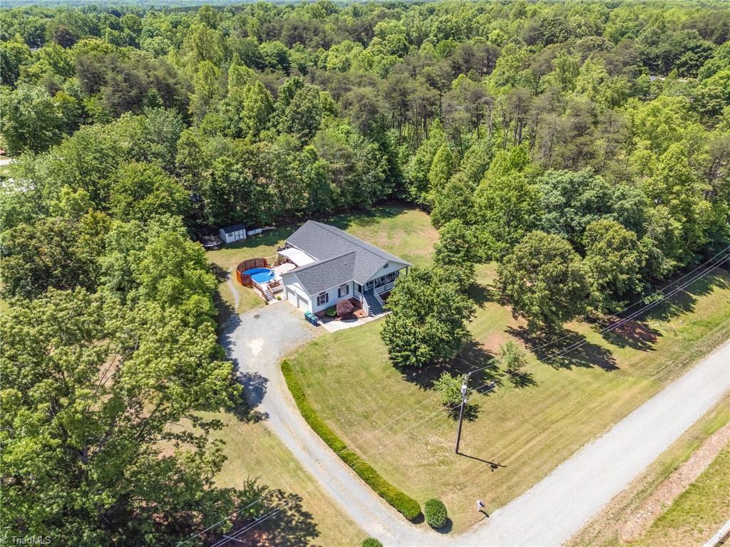 272 Victoria Circle Madison, NC 27025 - Photo 33 of 39