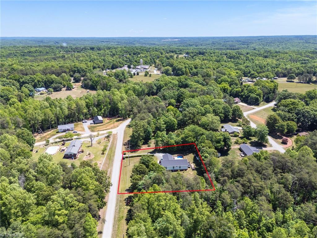 272 Victoria Circle Madison, NC 27025 - Photo 35 of 39