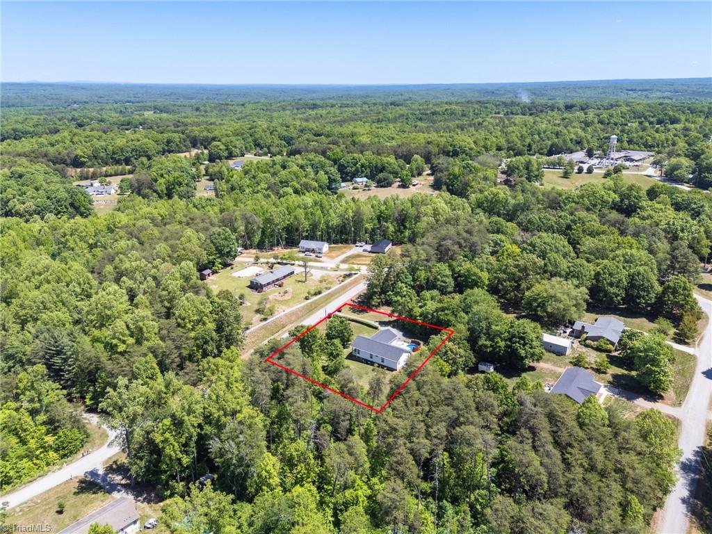272 Victoria Circle Madison, NC 27025 - Photo 36 of 39