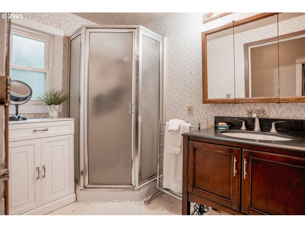 301 West Walnut Street Winlock, WA 98596 - Photo 25 of 48