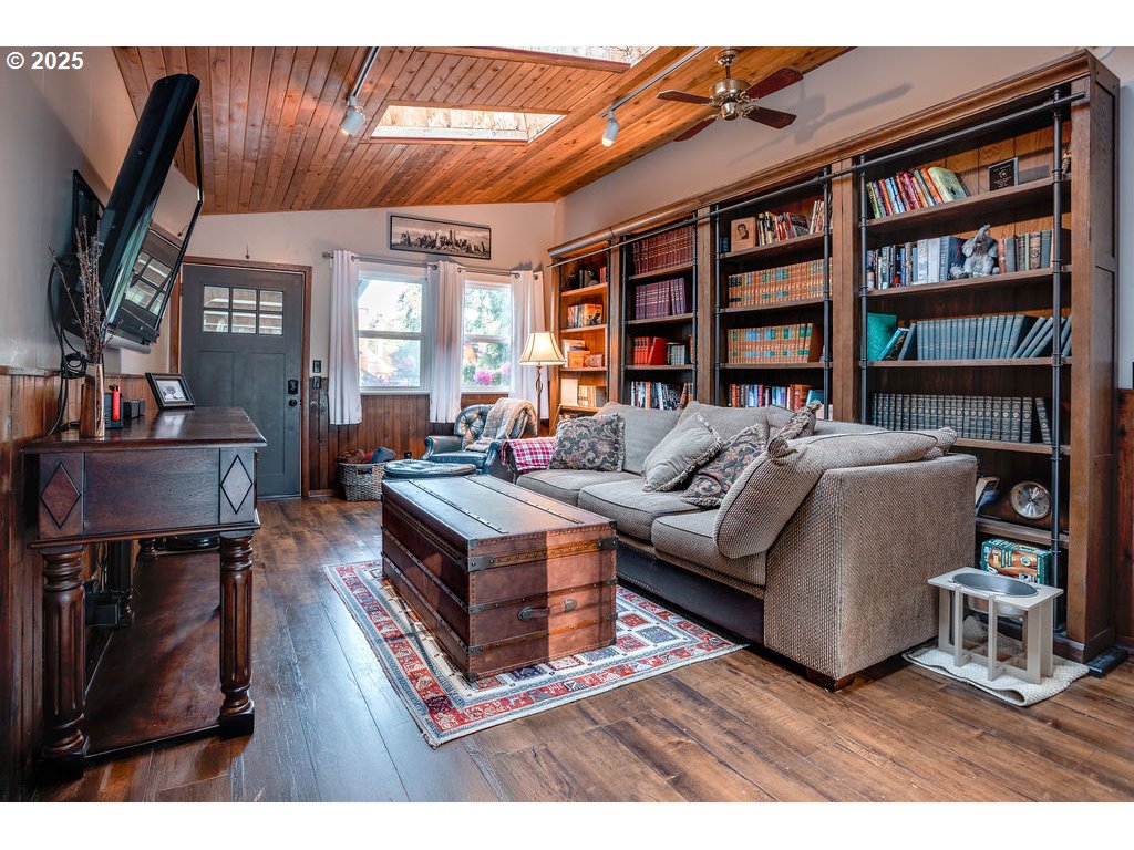 301 West Walnut Street Winlock, WA 98596 - Photo 38 of 48