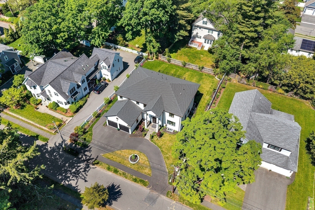 57 Mayflower Road Needham, MA 02492 - Photo 3 of 42