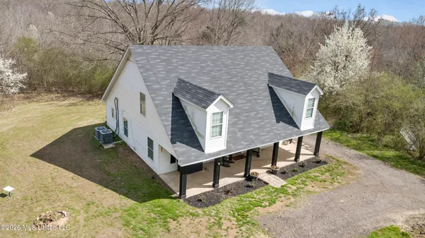 $299,900 | 2138 Bethel Road, Coldwater, MS 38618