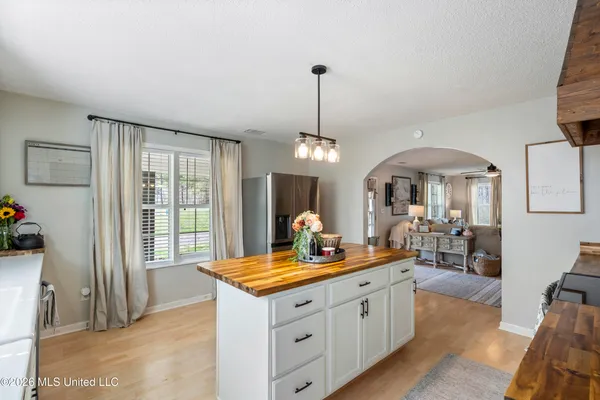 $299,900 | 2138 Bethel Road, Coldwater, MS 38618