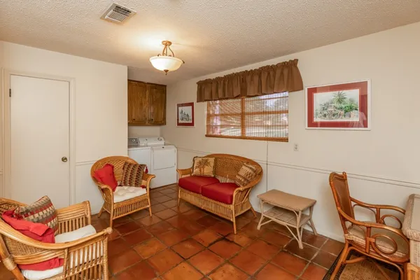 $400,000 | 5990 Pinkstaff Lane, Beaumont, TX 77706