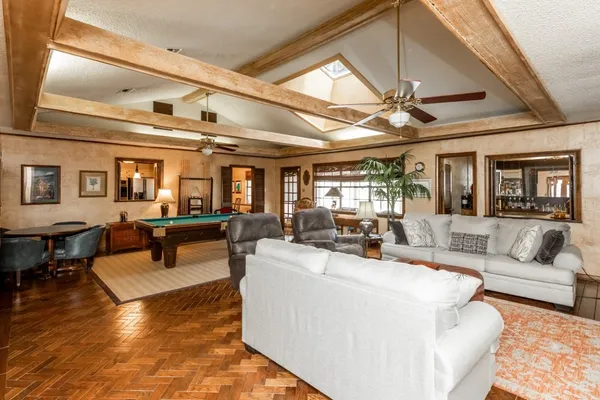 $400,000 | 5990 Pinkstaff Lane, Beaumont, TX 77706