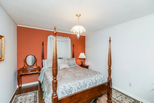 $400,000 | 5990 Pinkstaff Lane, Beaumont, TX 77706