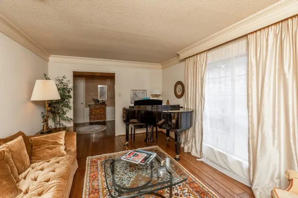 $400,000 | 5990 Pinkstaff Lane, Beaumont, TX 77706