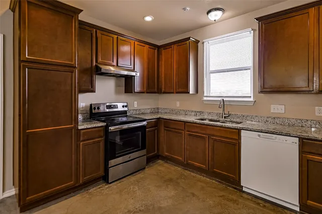 $1,350 | 1300 Hausman Drive, Unit A, Lockhart, TX 78644