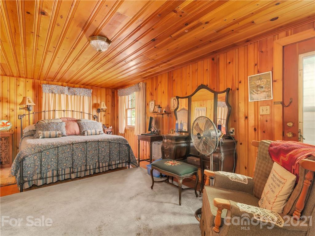 269 West Buzzard's Roost Road Cullowhee, NC 28723 - Photo 7 of 14 Gallery Image 7