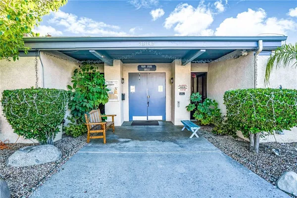 $335,000 | 38212 Via La Colina, Murrieta, CA 92563