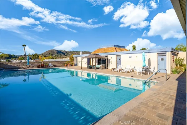 $335,000 | 38212 Via La Colina, Murrieta, CA 92563