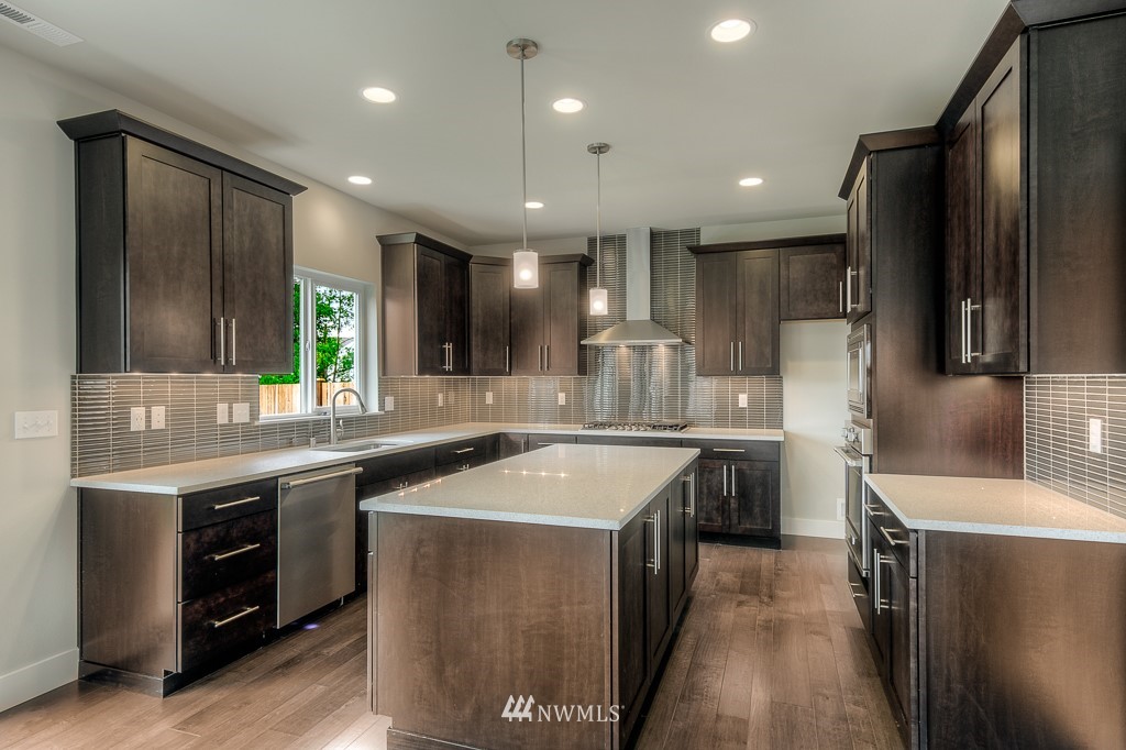 121 194th Place Southwest, Unit 15 Bothell, WA 98012 - Photo 3 of 25