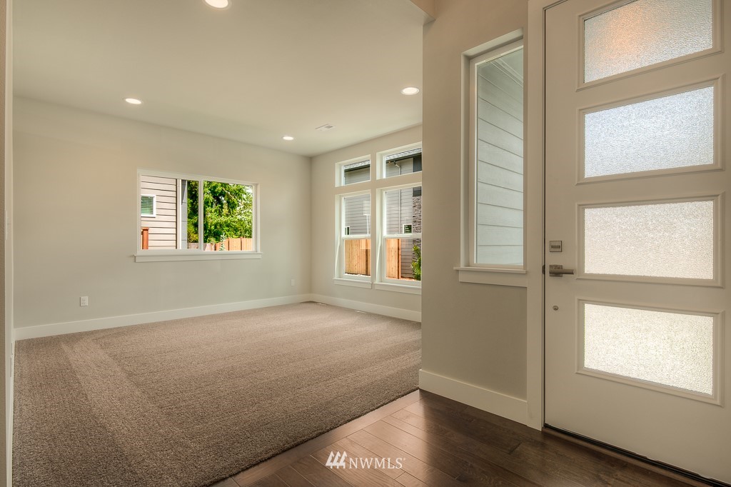 121 194th Place Southwest, Unit 15 Bothell, WA 98012 - Photo 8 of 25