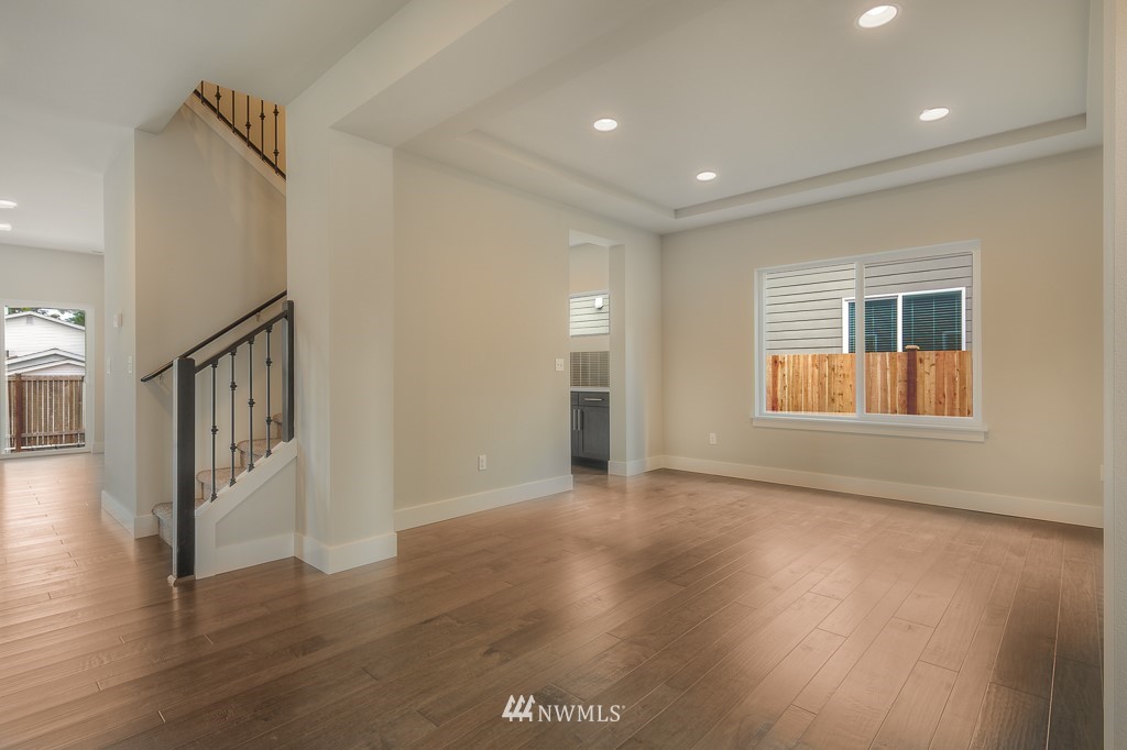 121 194th Place Southwest, Unit 15 Bothell, WA 98012 - Photo 9 of 25