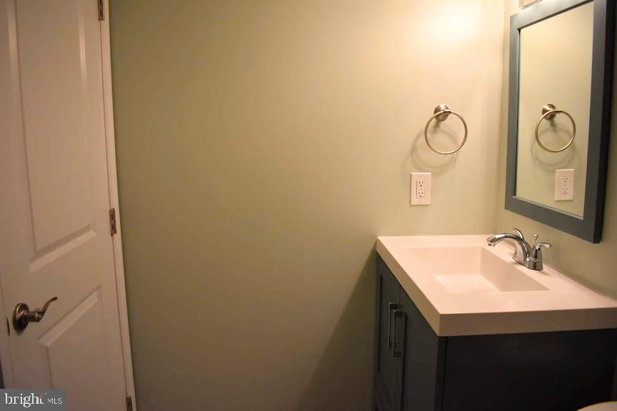 3729 Red Grove Road Baltimore, MD 21220 - Photo 30 of 41 Bath 2