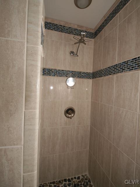 326 Mickley Road Whitehall, PA 18052 - Photo 18 of 18 Gallery Image 18