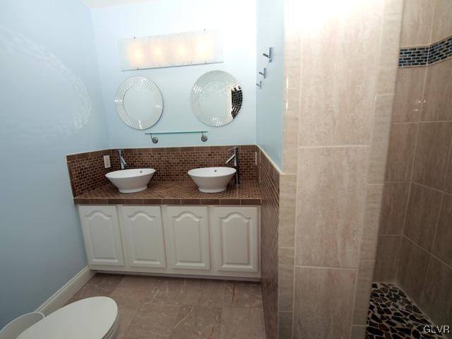 326 Mickley Road Whitehall, PA 18052 - Photo 7 of 18 Gallery Image 7