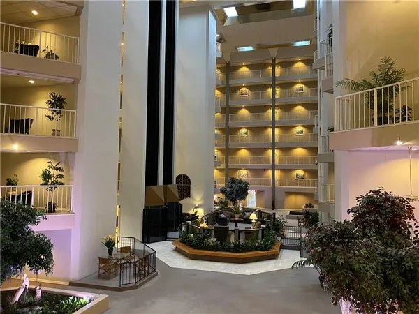 $1,400 | 11550 Southfork Avenue, Unit 713, Baton Rouge, LA 70816