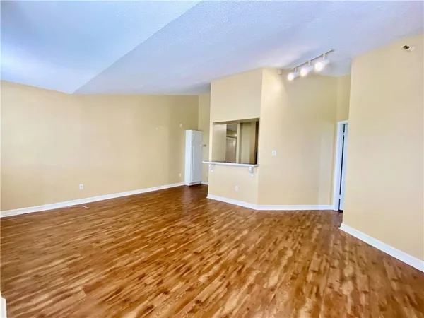 $1,400 | 11550 Southfork Avenue, Unit 713, Baton Rouge, LA 70816