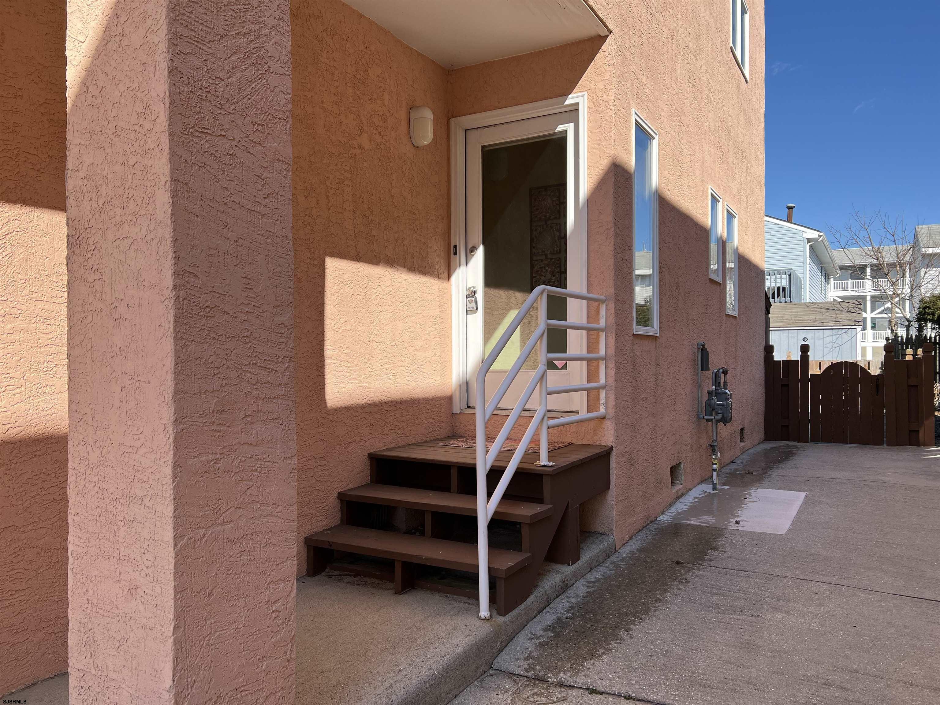 211 3rd Street North, Unit B Brigantine, NJ 08203 - Photo 4 of 52 a view of entryway with a front door