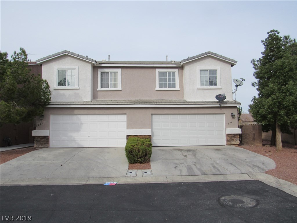 3692 Starry Beach Avenue Las Vegas, NV 89115 - Photo 2 of 12