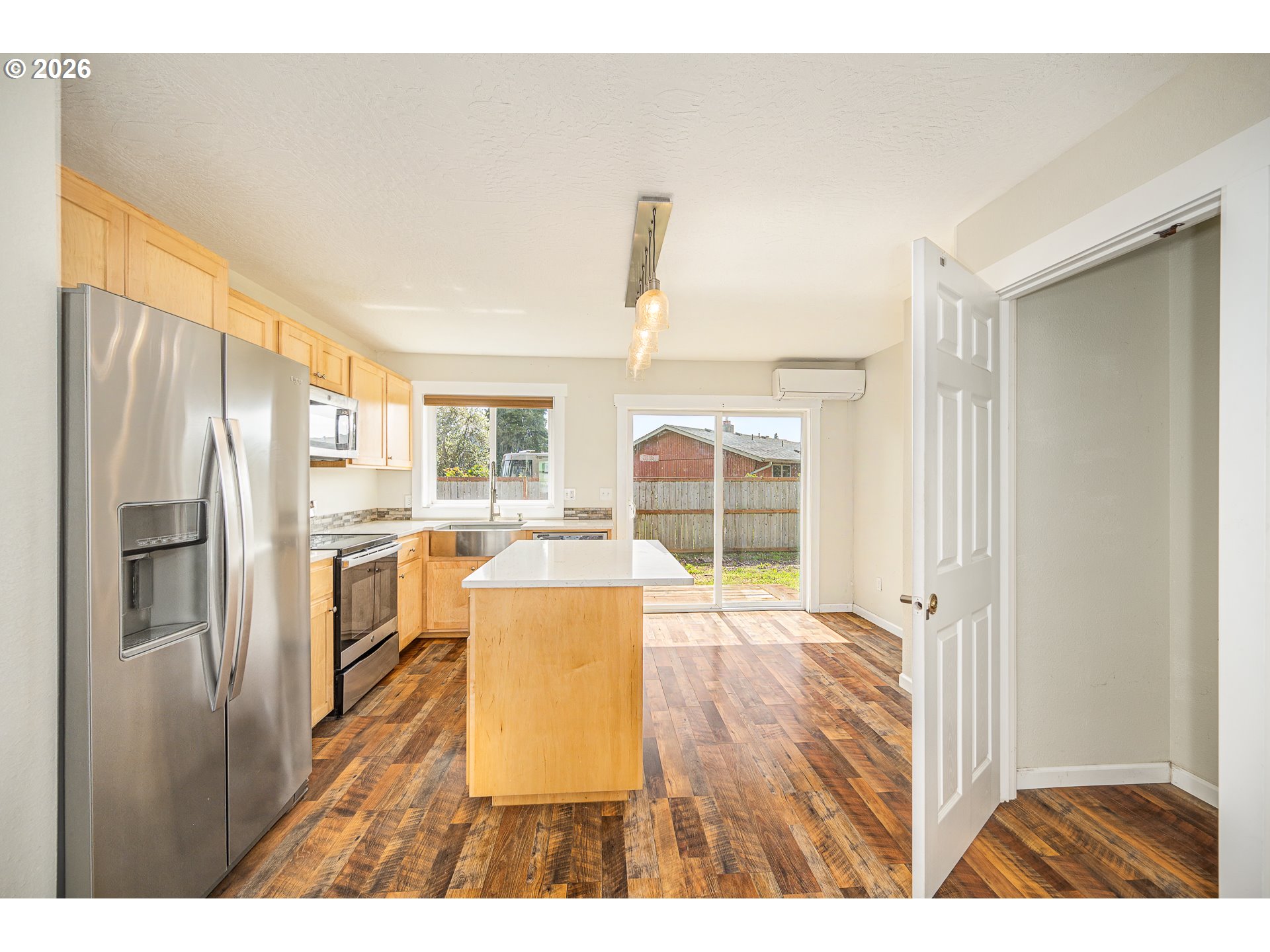 3361 Elliot Lane Springfield, OR 97478 - Photo 2 of 21 Gallery Image 2