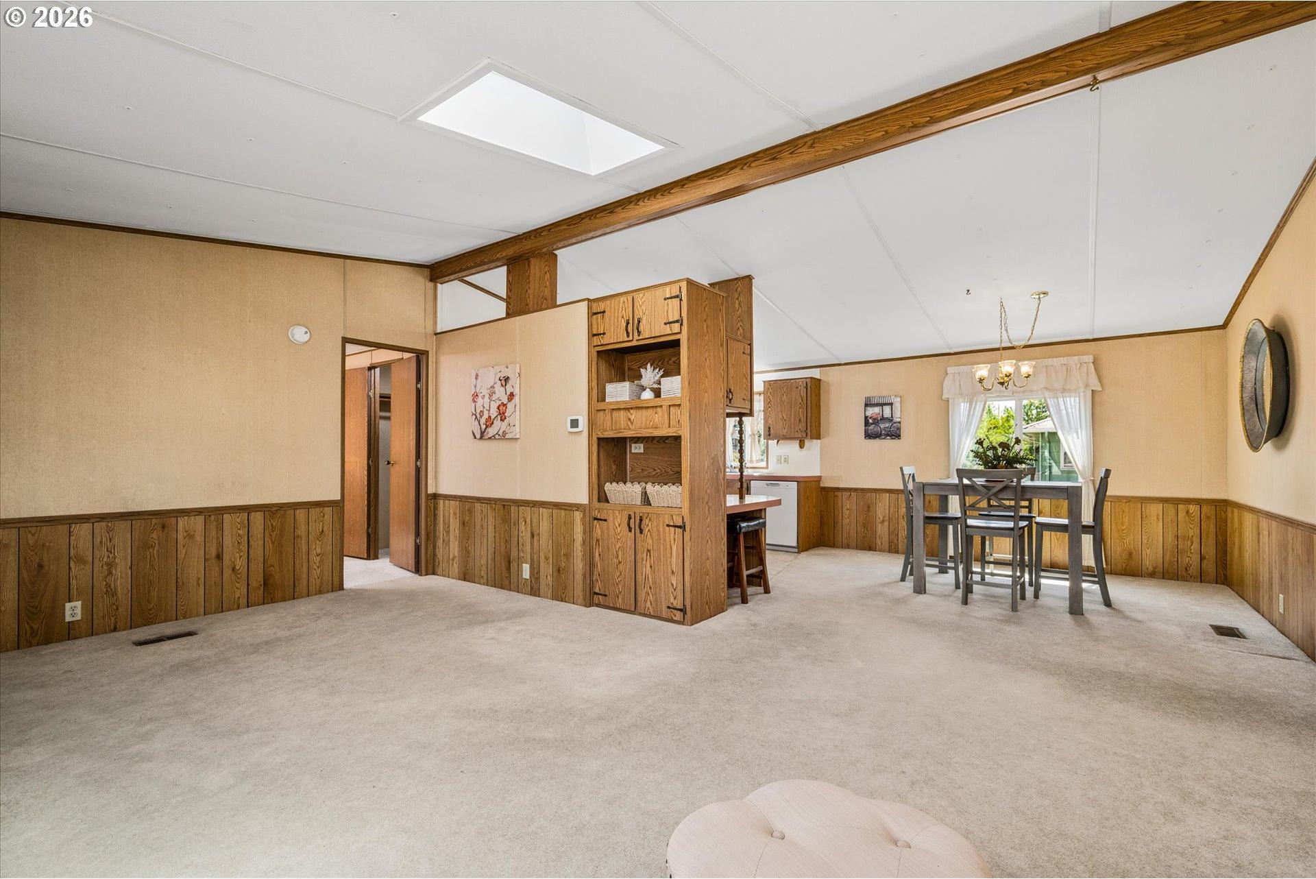 2150 Laura Street, Unit 119 Springfield, OR 97477 - Photo 8 of 37 Living Room/Dining Room