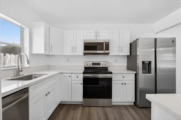 $525,000 | 405 Southwest 78th Terrace, North Lauderdale, FL 33068