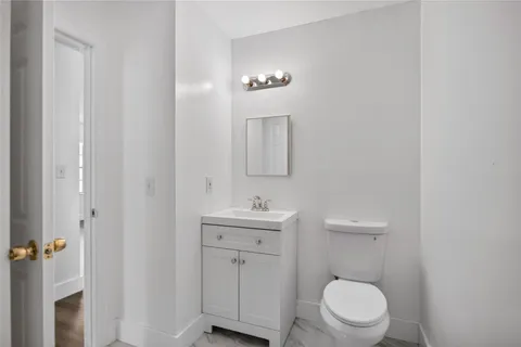 a bathroom with a white bath tub