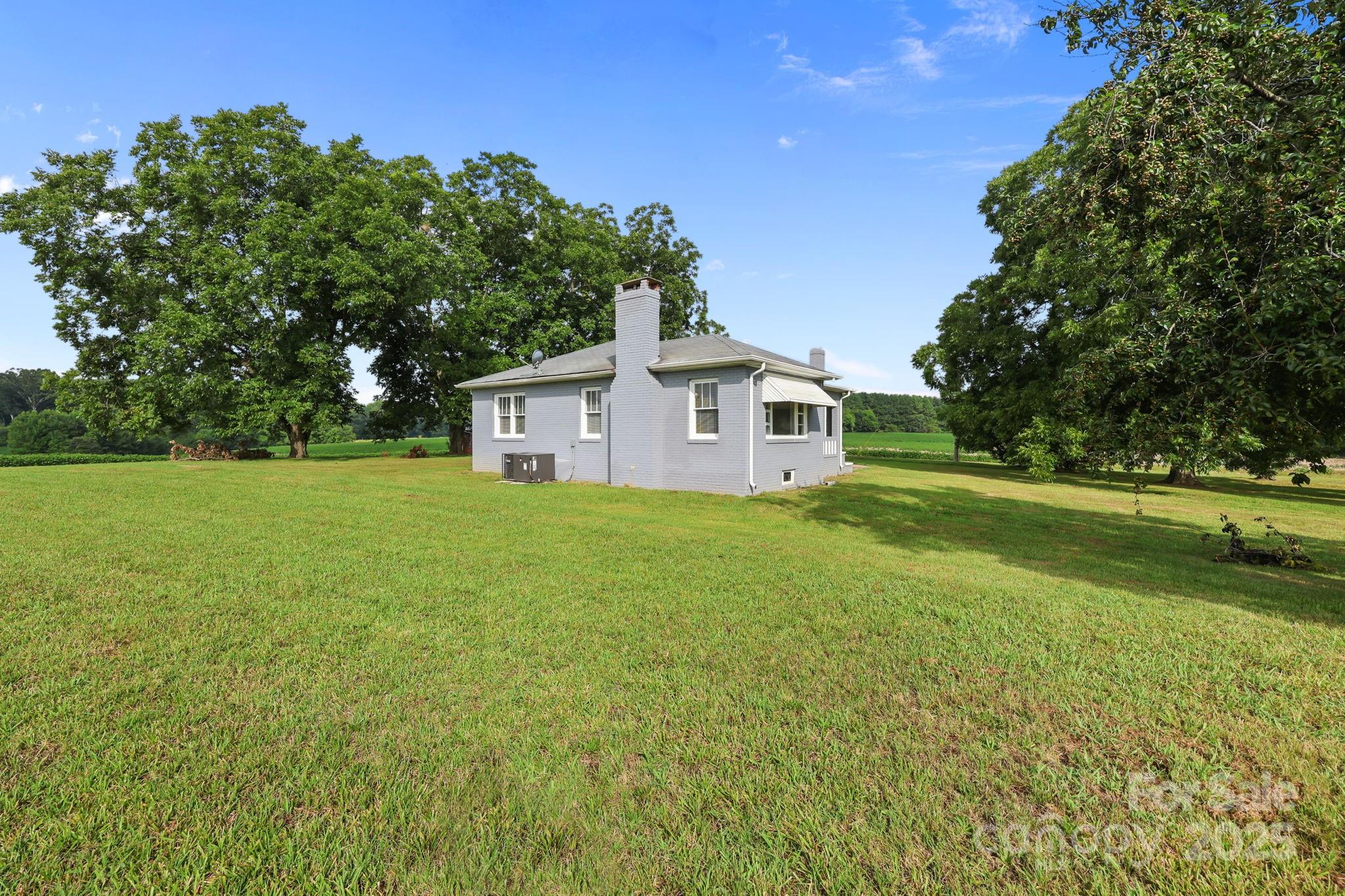 32312 Chapel Road Albemarle, NC 28001 - Photo 6 of 35 Gallery Image 6