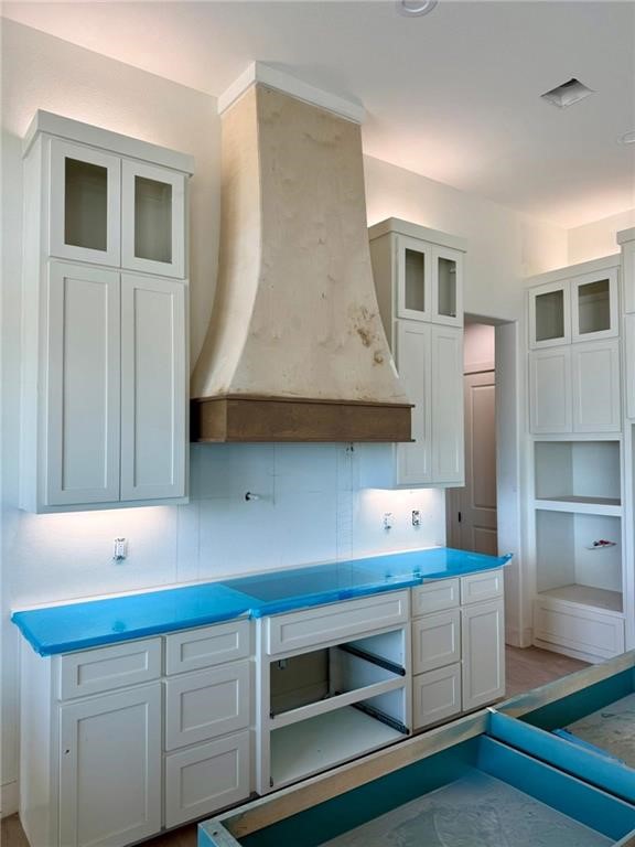 1470 Y O Ranch Drive Corpus Christi, TX 78415 - Photo 6 of 12 a kitchen with stainless steel appliances cabinets and window