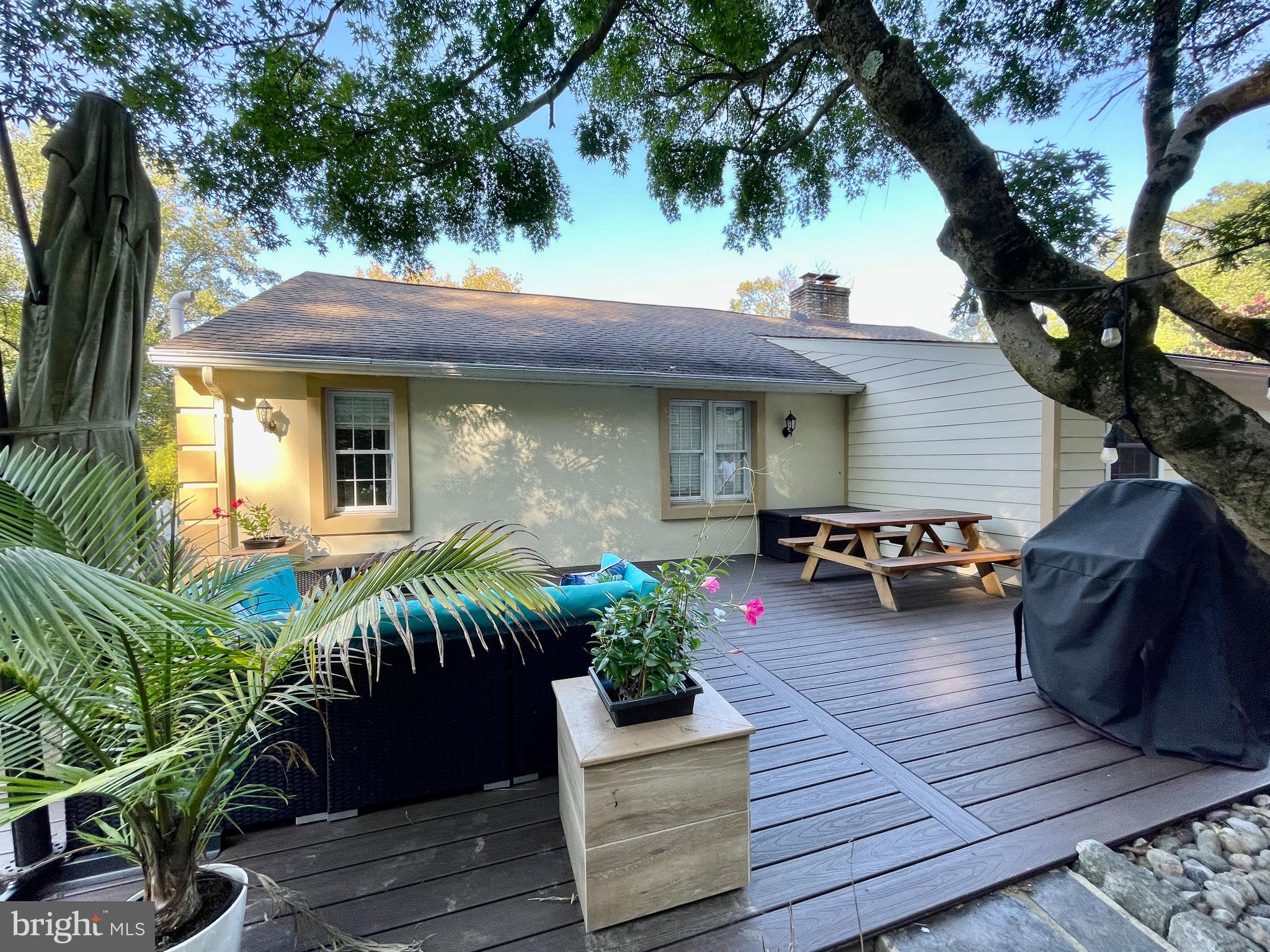 499 Irish Road Berwyn, PA 19312 - Photo 25 of 30 Rear Deck