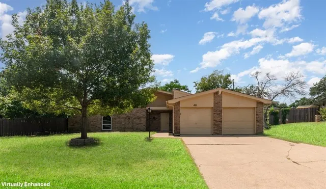 $370,000 | 421 Cavender Court, Hurst, TX 76054