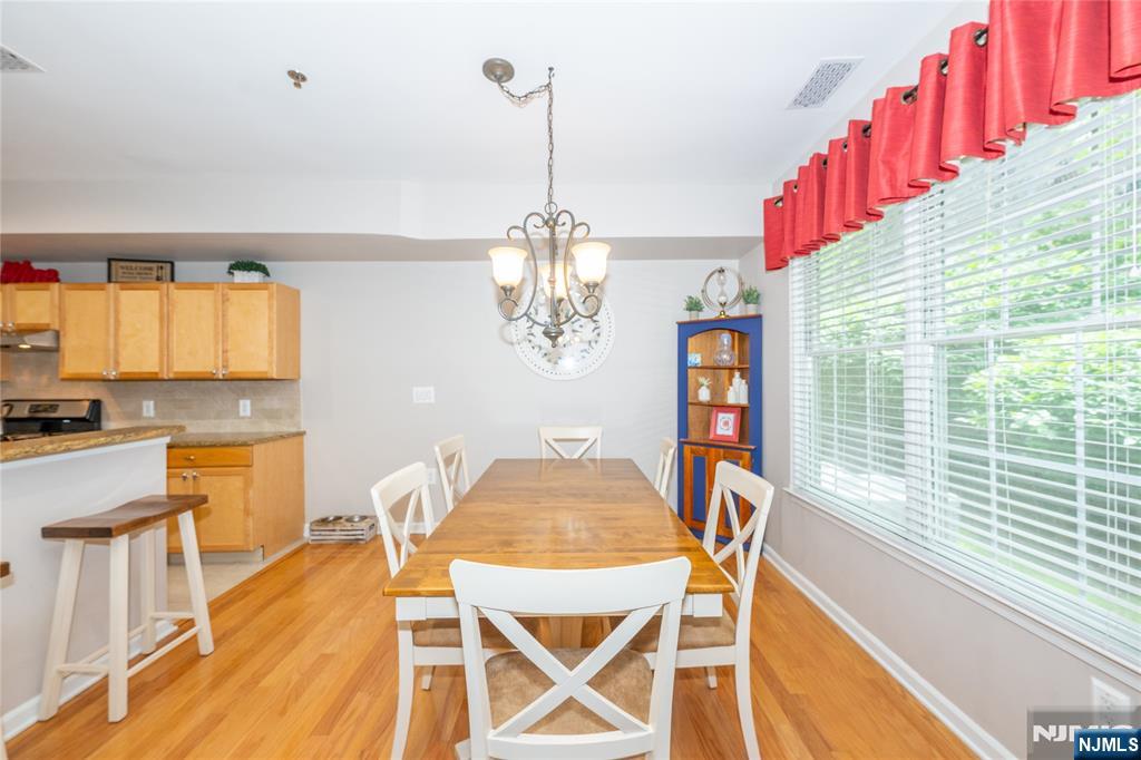 30-08 Federal Hill Road, Unit 8 Pompton Lakes, NJ 07442 - Photo 18 of 34