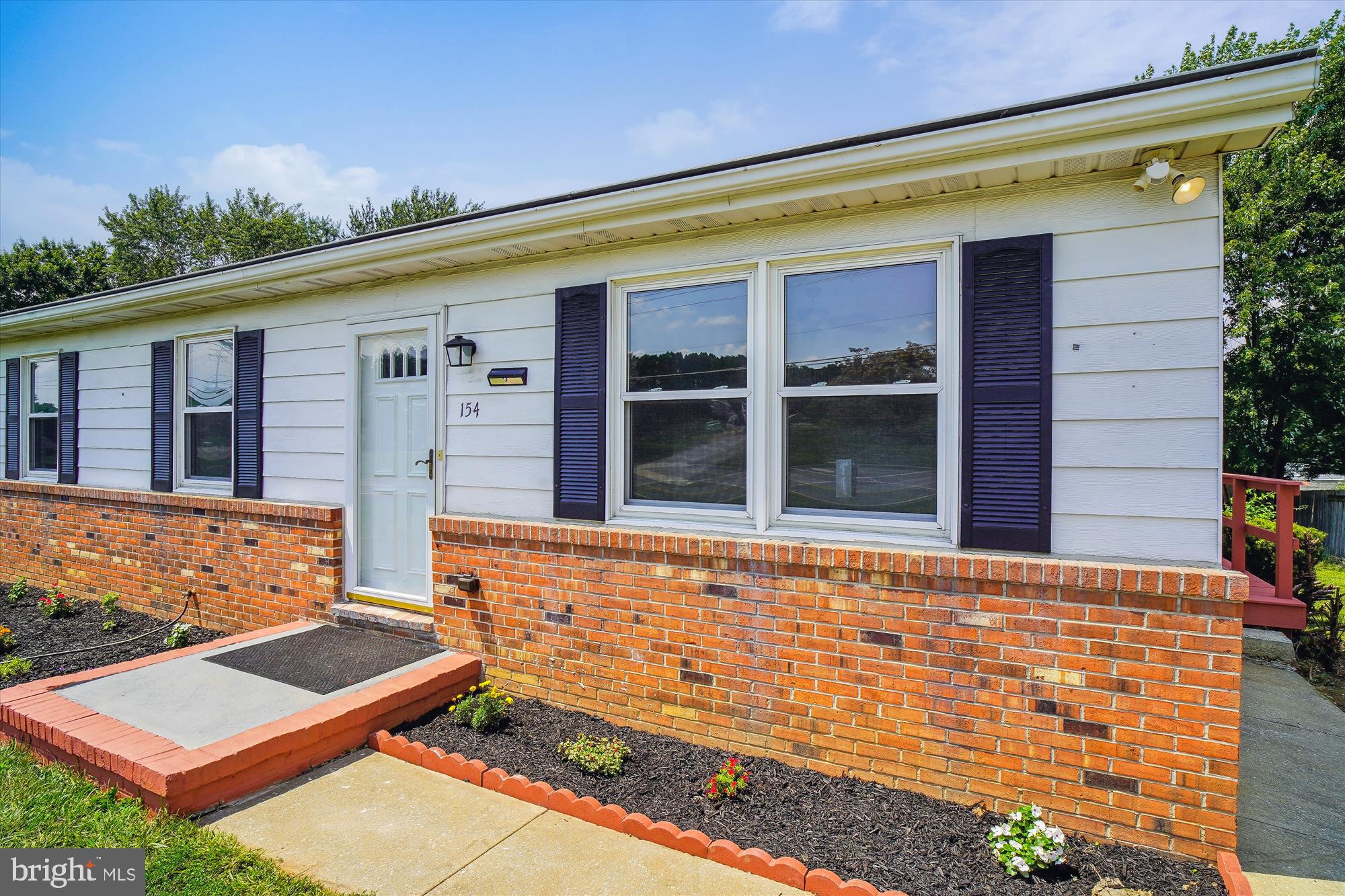 154 Sullivan Road Westminster, MD 21157 - Photo 1 of 56 Gallery Image 1
