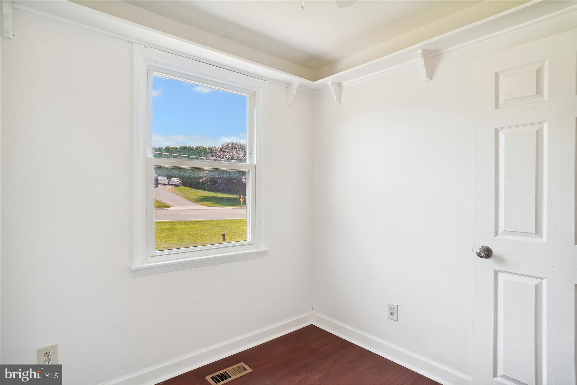 154 Sullivan Road Westminster, MD 21157 - Photo 22 of 56 Gallery Image 22