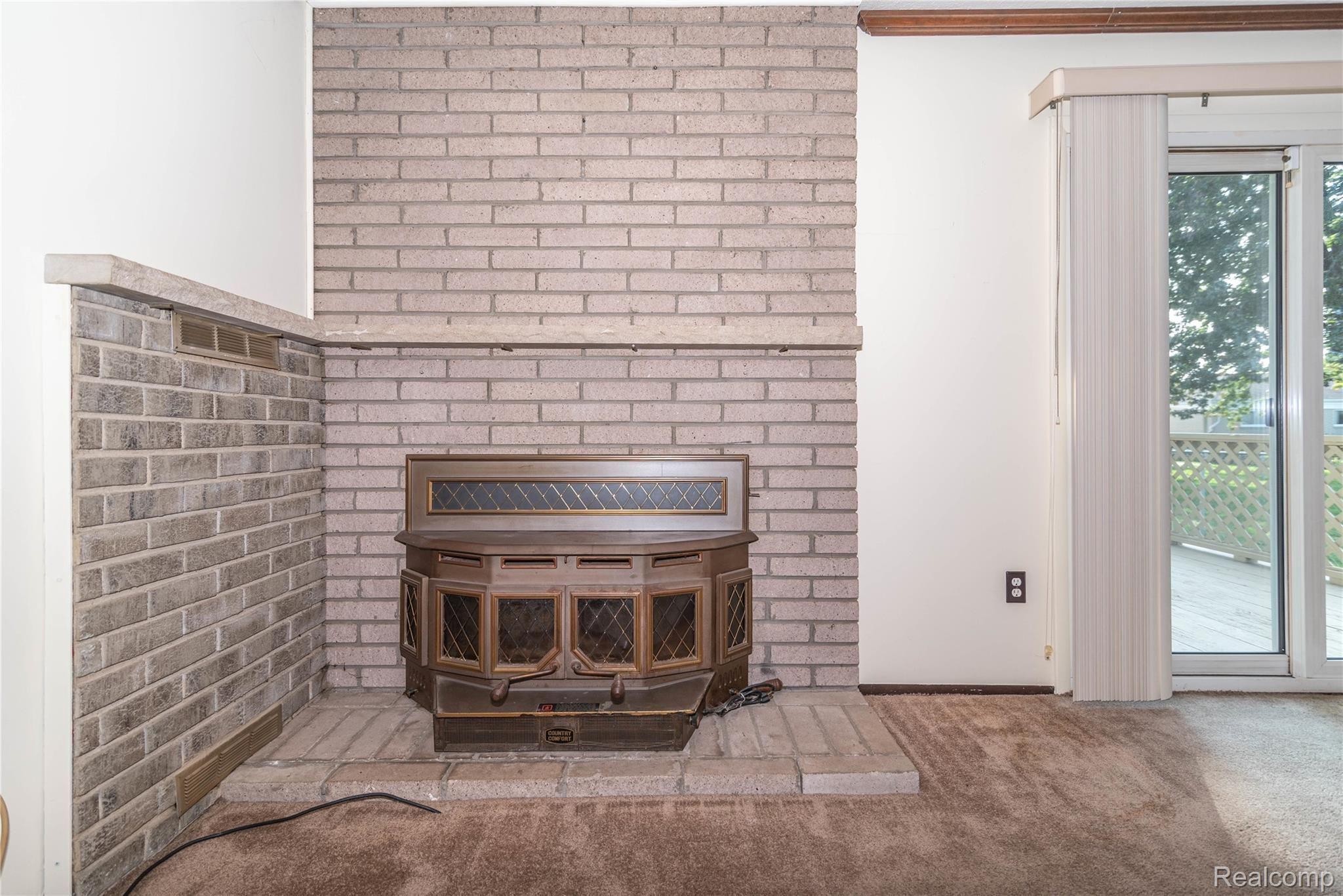 1770 Ranier Street Canton, MI 48187 - Photo 7 of 38 Natural Fireplace