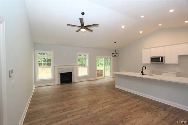 $545,000 | 214 Tall Tree Lane, Lysander, NY 13027