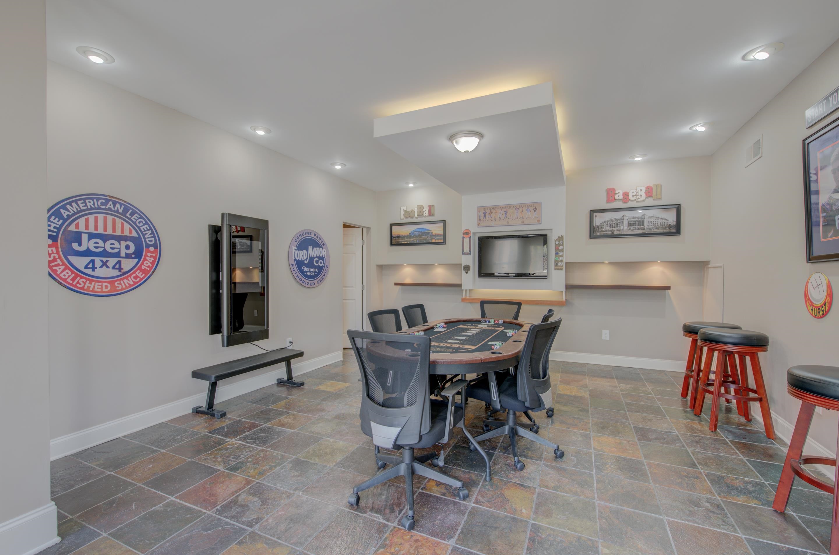 3474 Brooke Edge Lane Collierville, TN 38017 - Photo 15 of 25 a view of a dining room with furniture