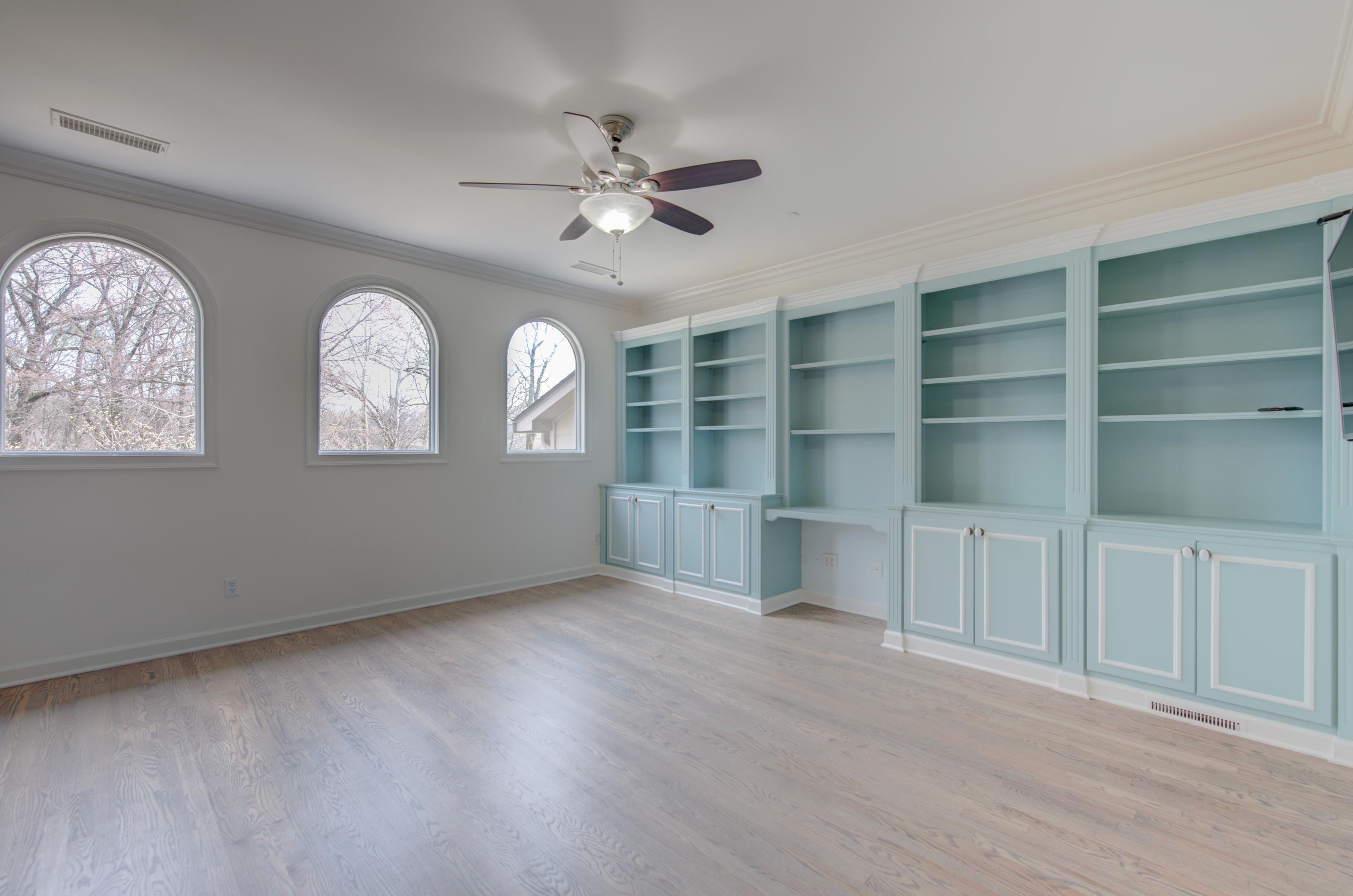 3474 Brooke Edge Lane Collierville, TN 38017 - Photo 17 of 25 a view of an empty room with a window