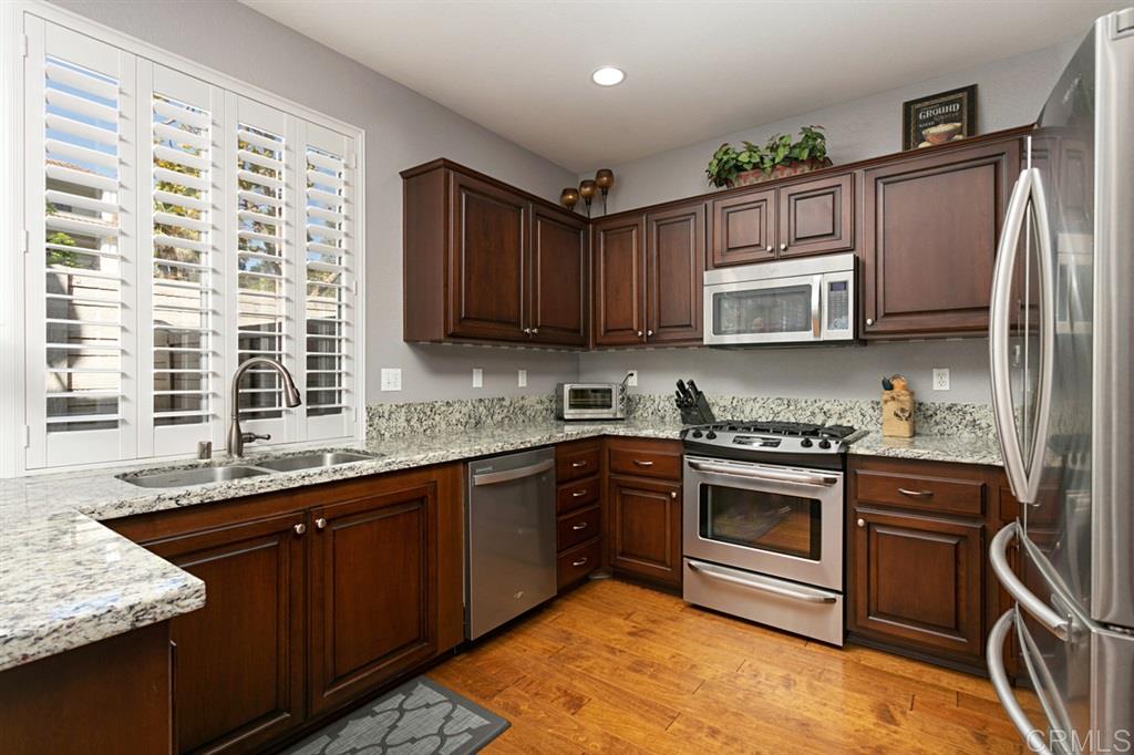 1004 Cottage Way Encinitas, CA 92024 - Photo 11 of 25 Gallery Image 11