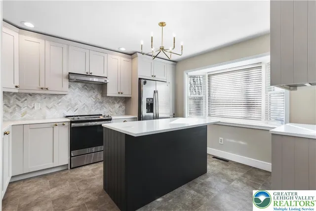 $2,700 | 1885 Redwood Drive, Whitehall, PA 18052