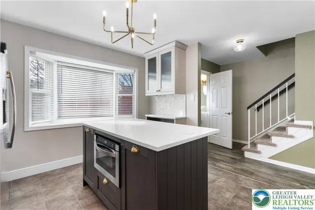 $2,700 | 1885 Redwood Drive, Whitehall, PA 18052